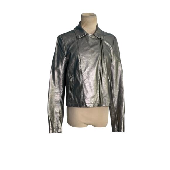 Forever 21 silver vegan leather moto jacket size Medium - Picture 15 of 16